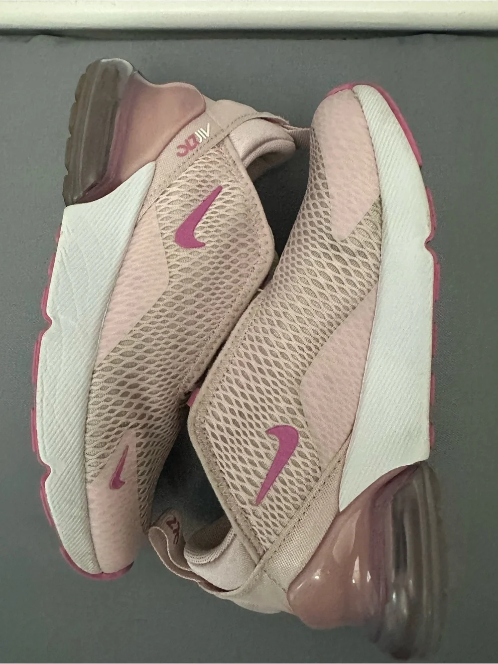 Nike Kids Air Max 270 Pink Girls 2Y Sneakers